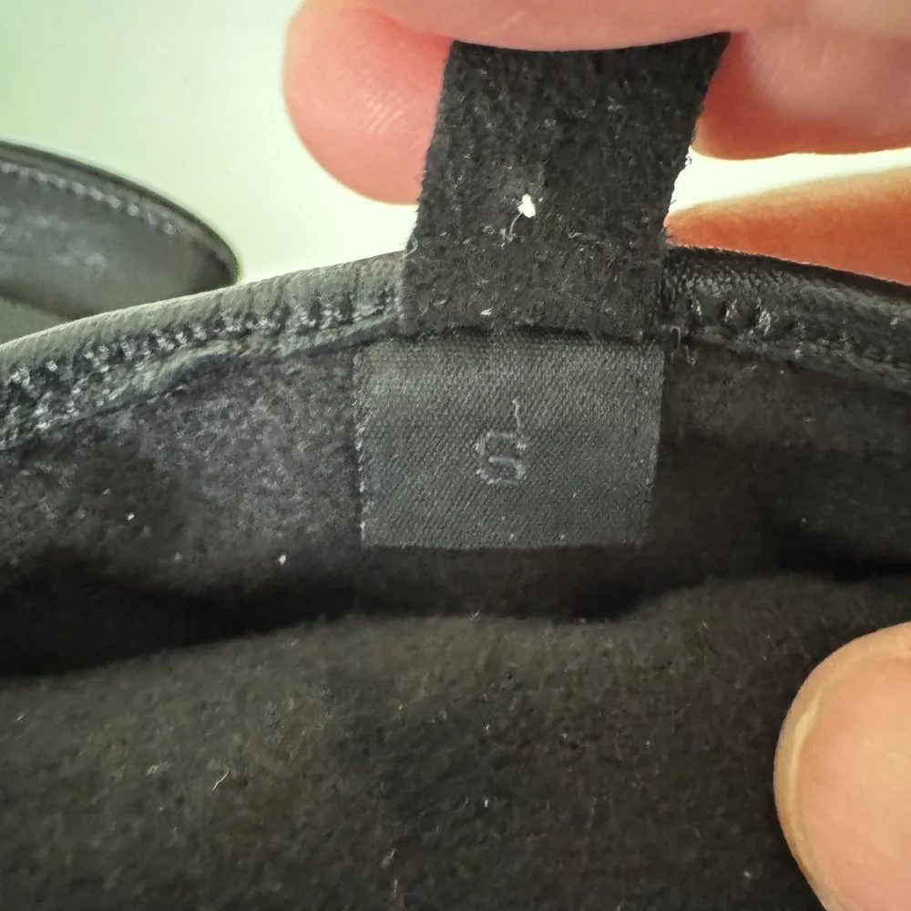 NWOT - Michael Kors Black Leather Gloves - Size Small - Picture 4 of 4